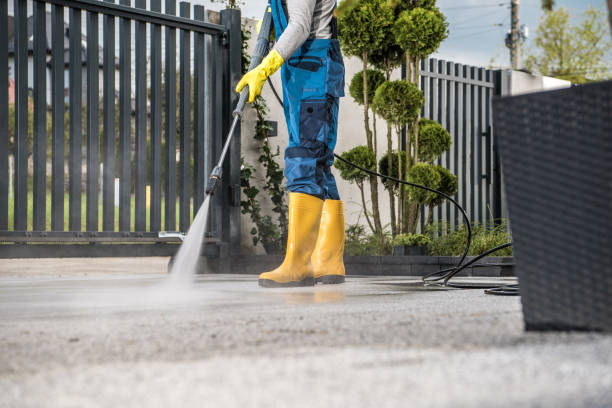 Fence Pressure Washing in Lakeland Highlands, FL